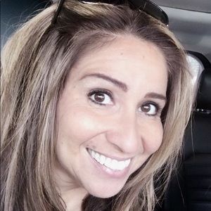 Meet your Posher, Teresa